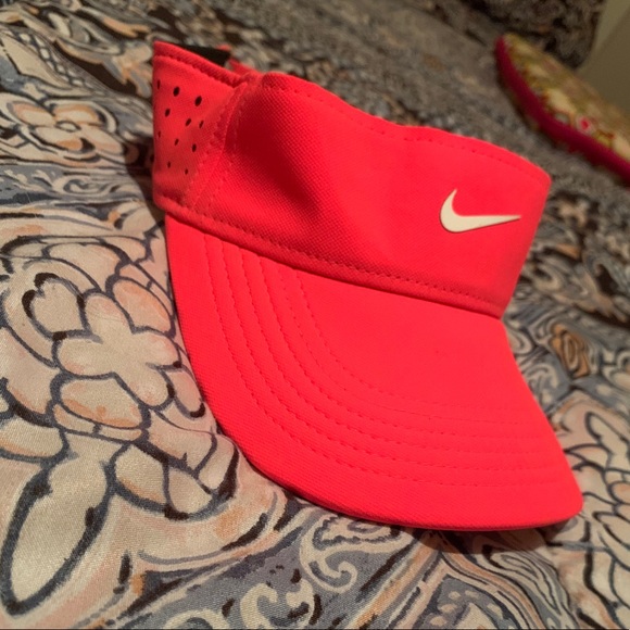 hot pink nike visor